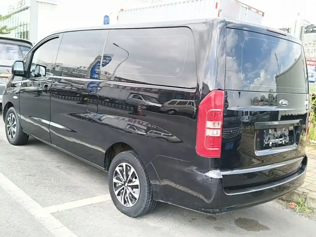 JAC Refine M3 2023 2023 PLUS 1.5T Classic 5/7-seater