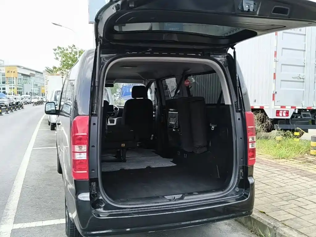 JAC Refine M3 2023 2023 PLUS 1.5T Classic 5/7-seater