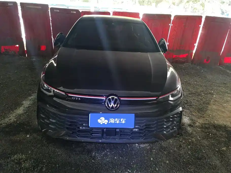 Volkswagen Golf GTI 2025 380TSI DSG GTI фото 2