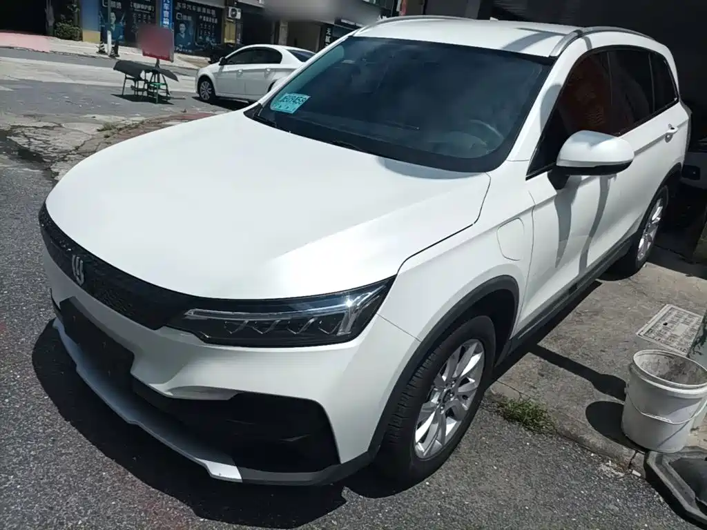 Фото 2 - Skyworth Auto Skyworth EV6