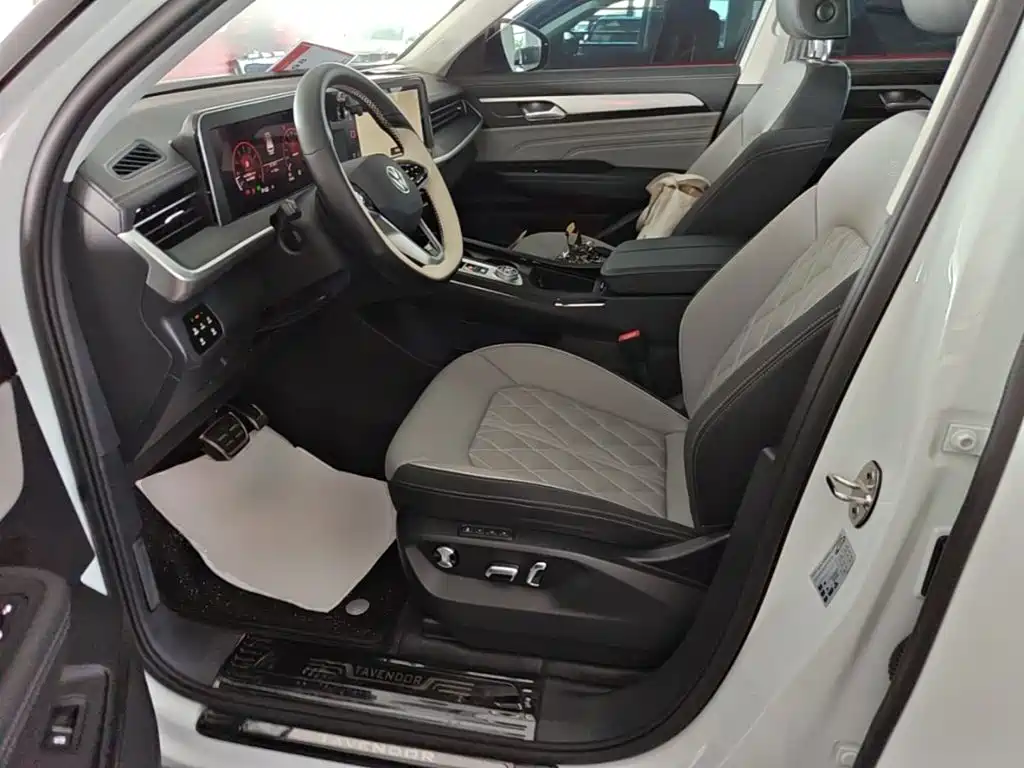 Volkswagen Talagon 2025 2024 380TSI 4WD R-Line Cruise Shared Edition