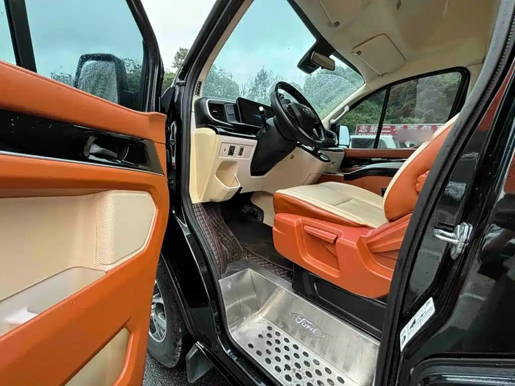 Ford Transit 2023 2023 Model 2.0T Diesel Automatic Business Travel Mid-Axis Mid-Roof 7/8/9 Seater