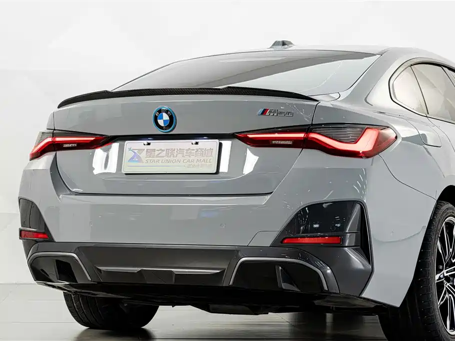 BMW i4 2023 2022 eDrive40