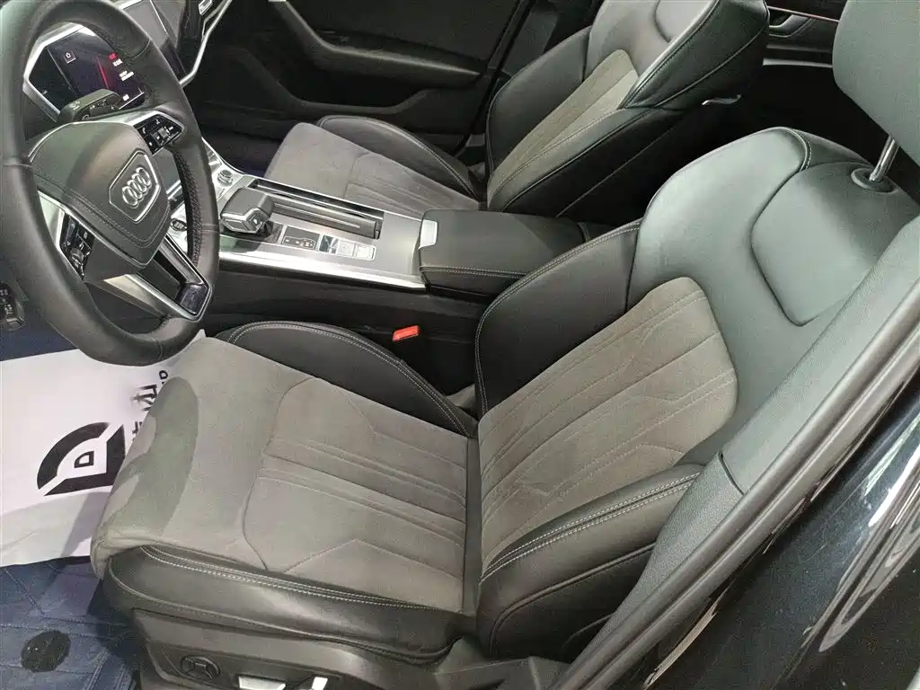 Audi A6L 2024 45 TFSI Premium Dynamic фото 13
