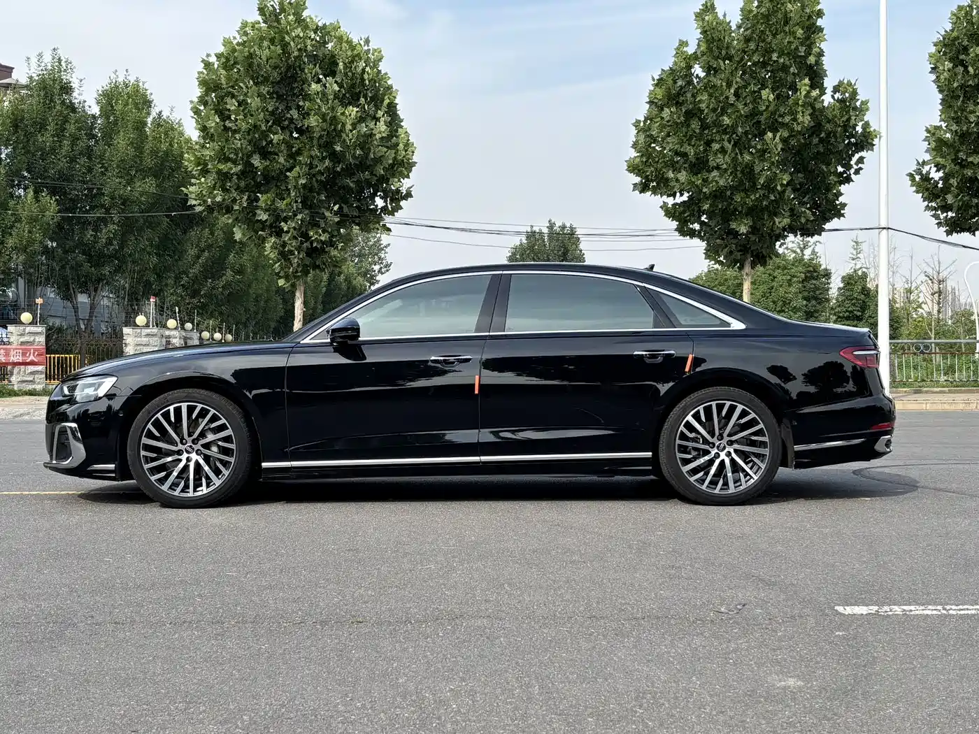 Audi A8 2024 Model A8L 50 TFSI quattro Premium Selection фото 8
