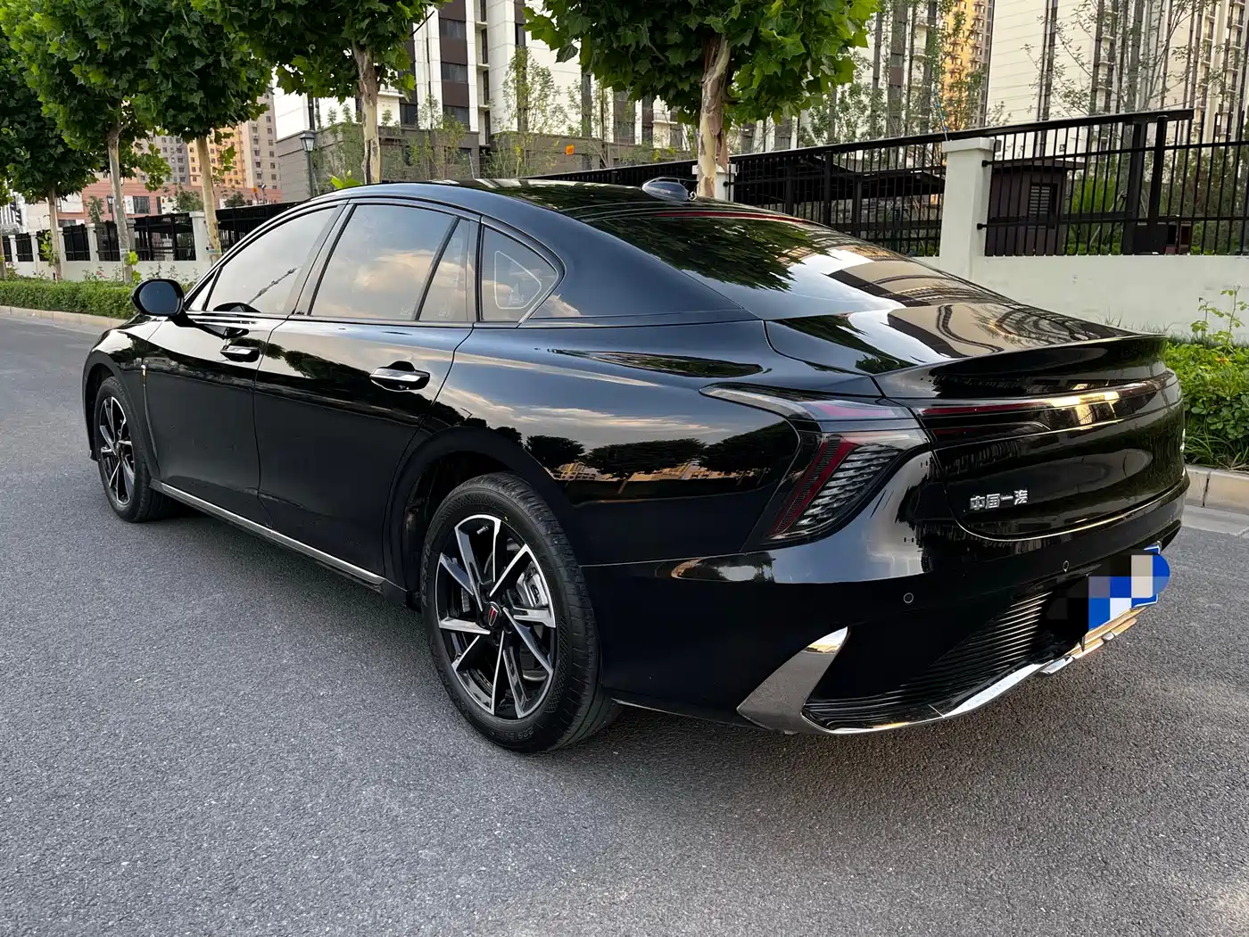Hongqi H6 2025 Model 2.0T Travel Edition фото 7