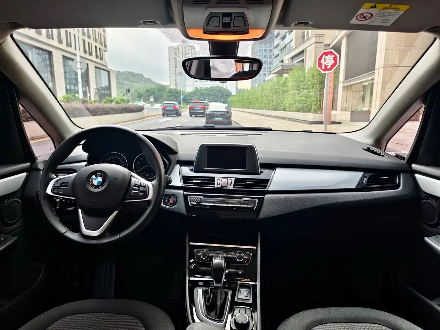 BMW 2 Series Touring 2016 218i Fashion Model фото 13