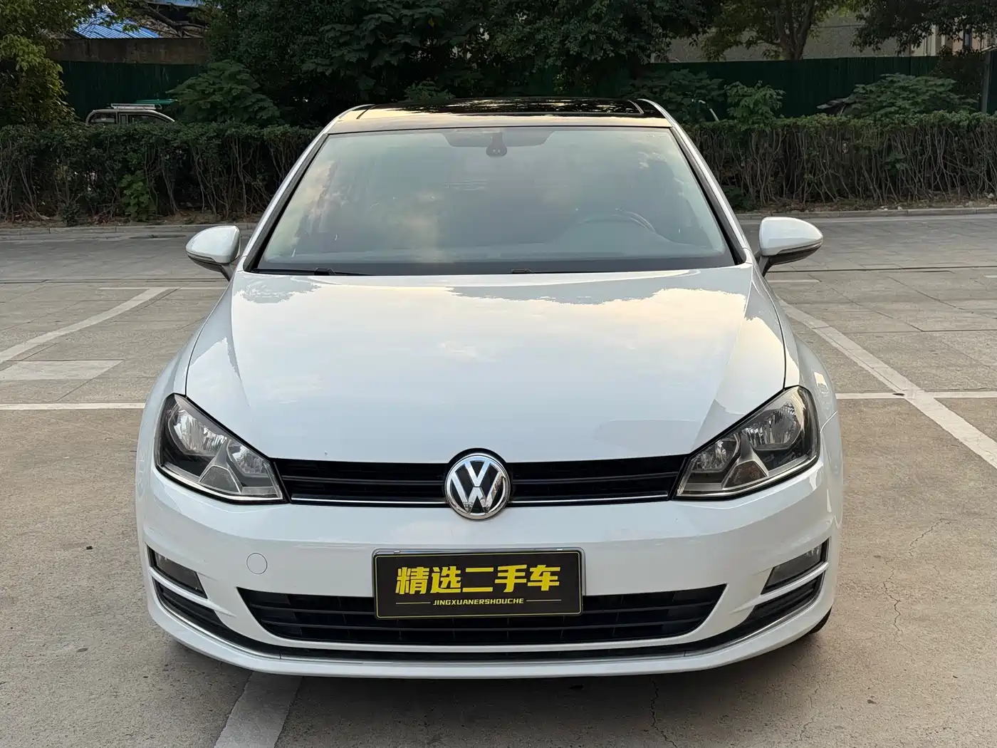 Volkswagen Golf 2014 1.4TSI Automatic Luxury фото 2