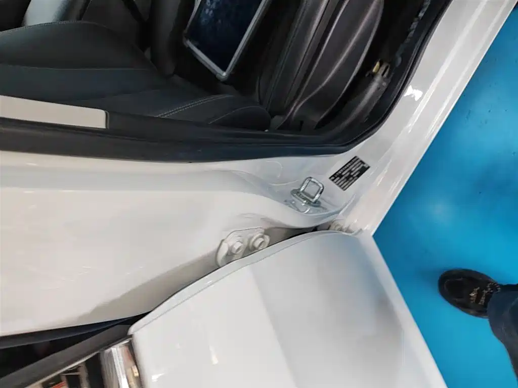 Buick Excelle 2019 18T Auto Connected Elite China VI фото 21