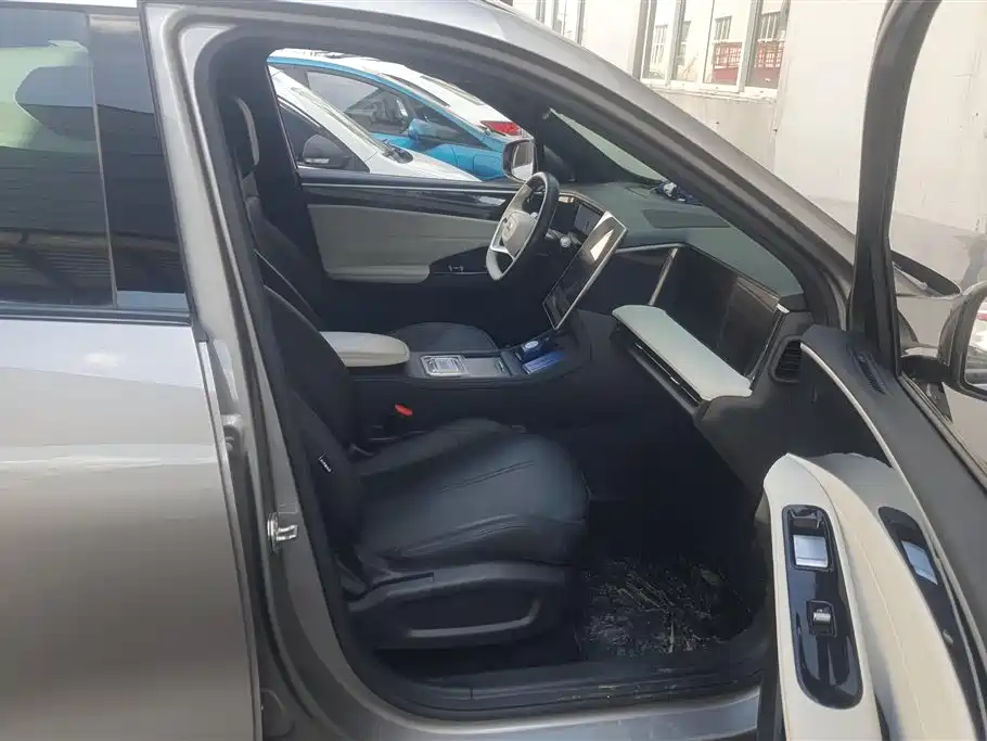 Geely Galaxy Galaxy L7 2023 1.5T 115km PLUS фото 8