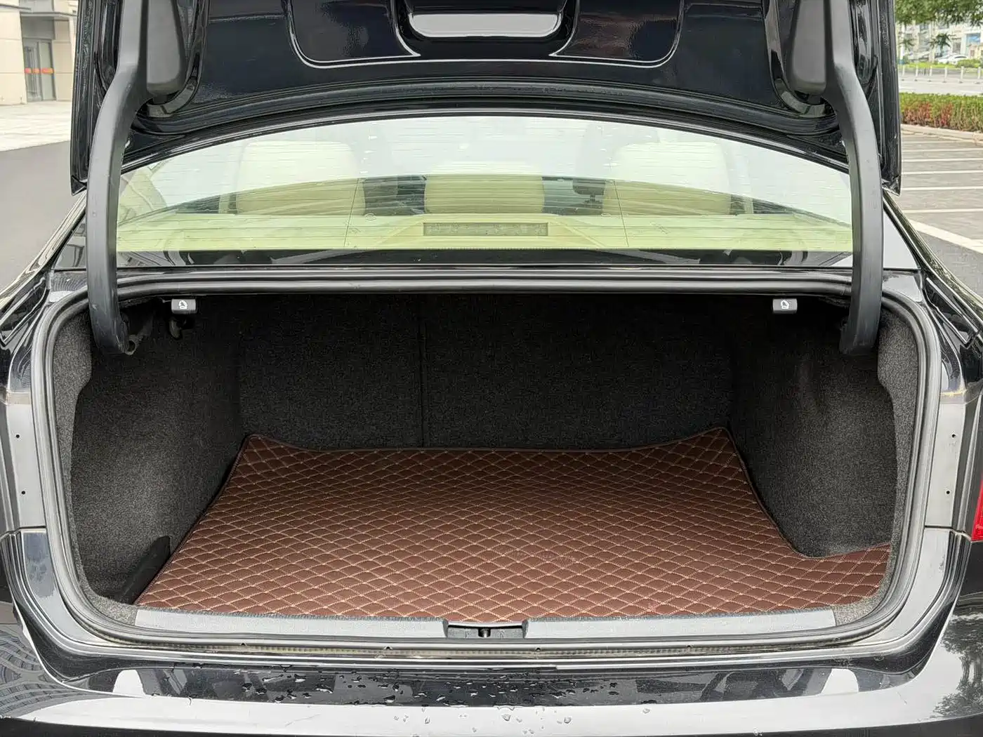 Volkswagen Passat 2011 1.8TSI Automatic Premium Edition фото 14