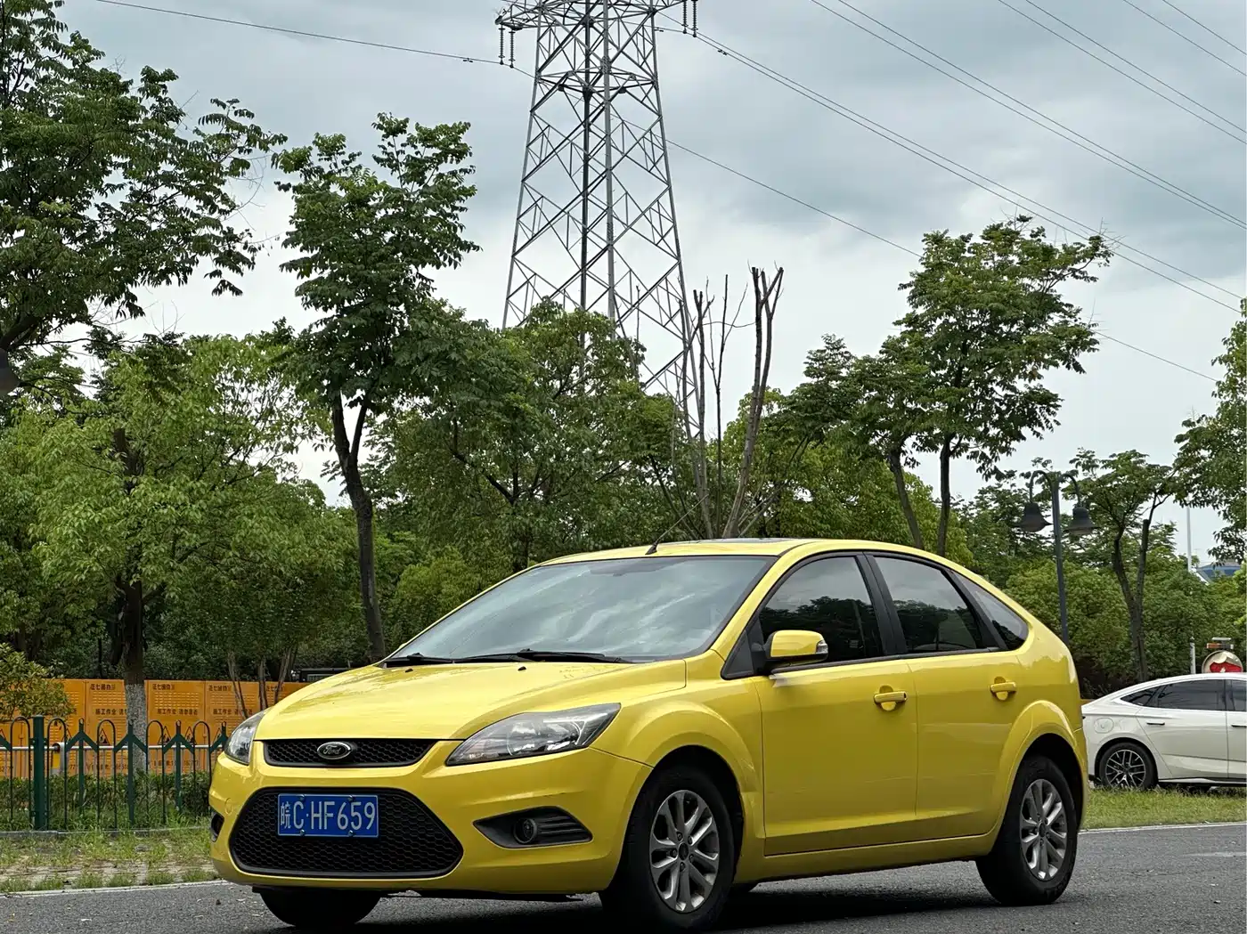 Фото 1 - Ford Focus