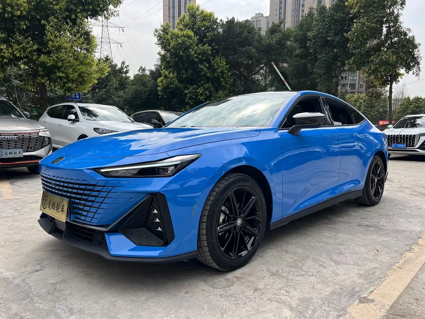 CHANGAN UNI-V