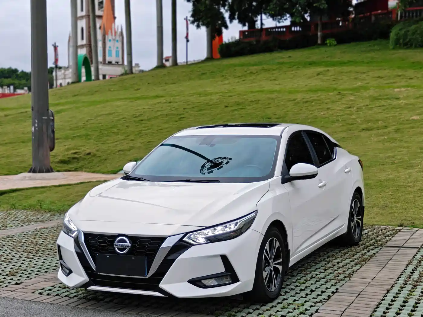 Nissan Sylphy 2020 1.6L XL CVT Joy Edition