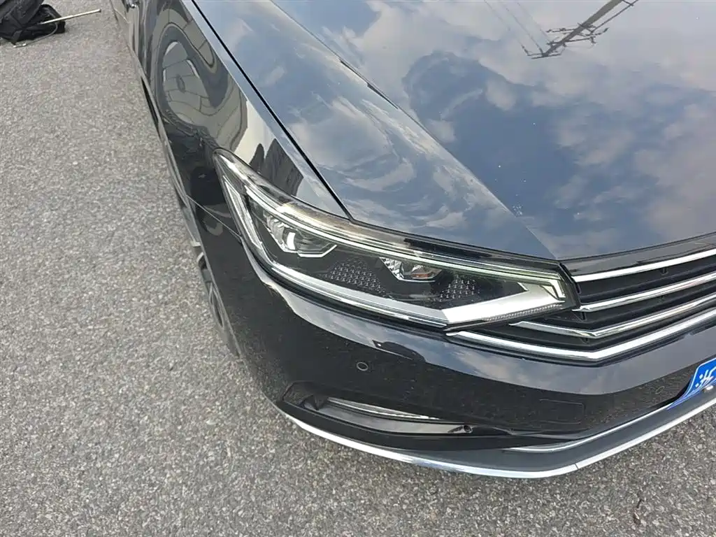 Volkswagen Magotan 2021 330TSI DSG 30th Anniversary Edition фото 12