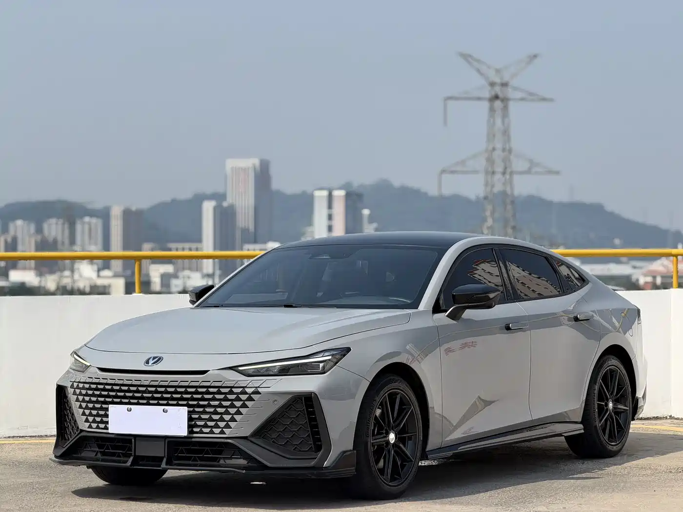 Changan UNI-V 2022 2.0T Speed Leader Edition