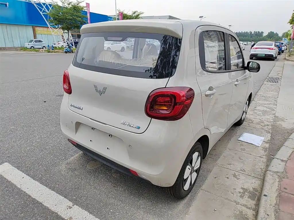 Фото 7 - Wuling Motors Hongguang MINIEV