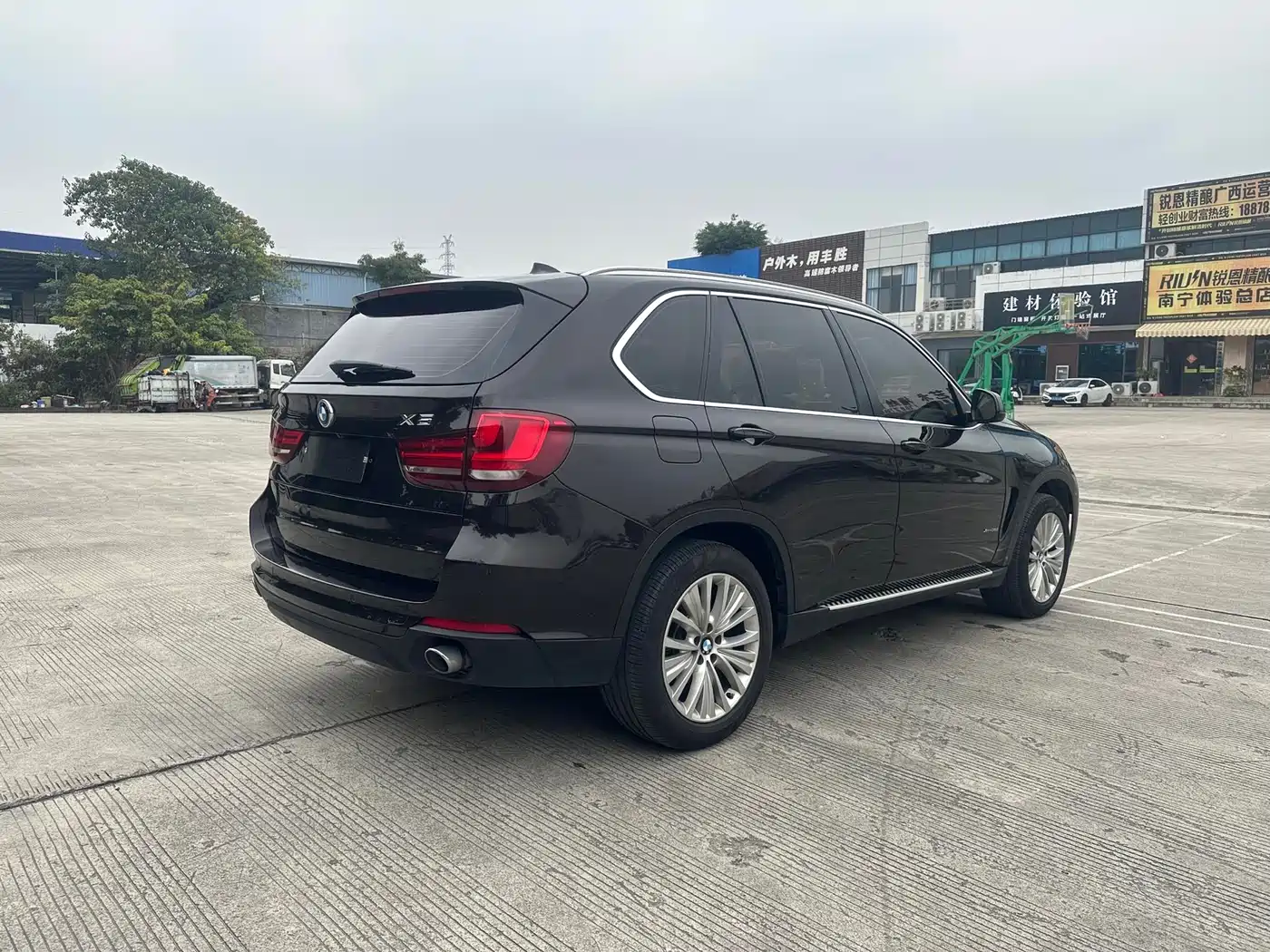 BMW X5 (Import) 2014 xDrive35i Leading фото 6