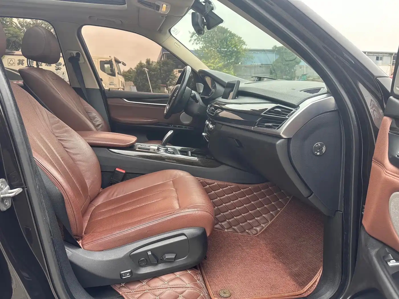 BMW X5 (Import) 2014 xDrive35i Leading фото 13