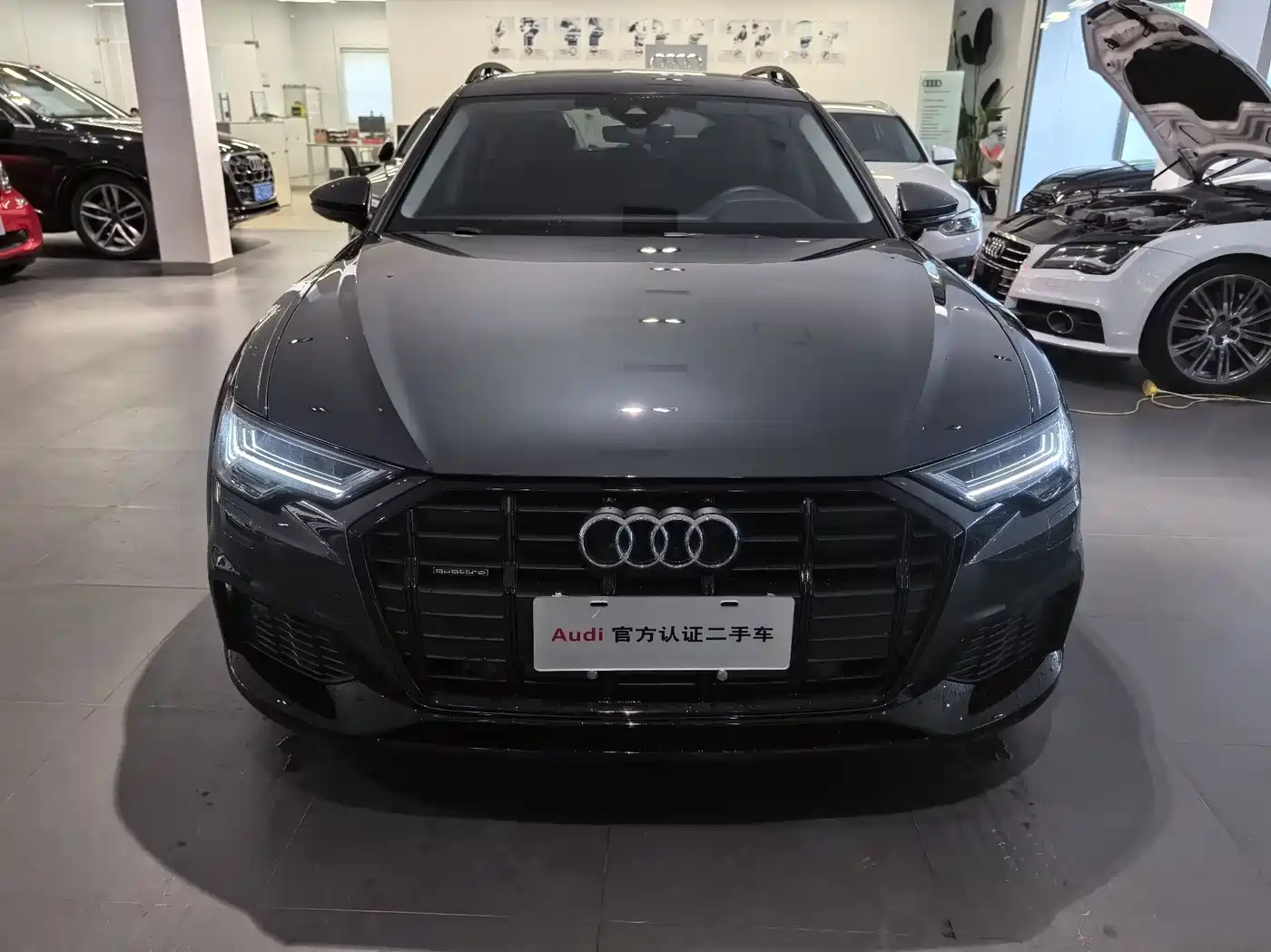 Audi A6 (Import) 2025 allroad quattro Explorer 55 TFSI Premium Off-Road фото 3