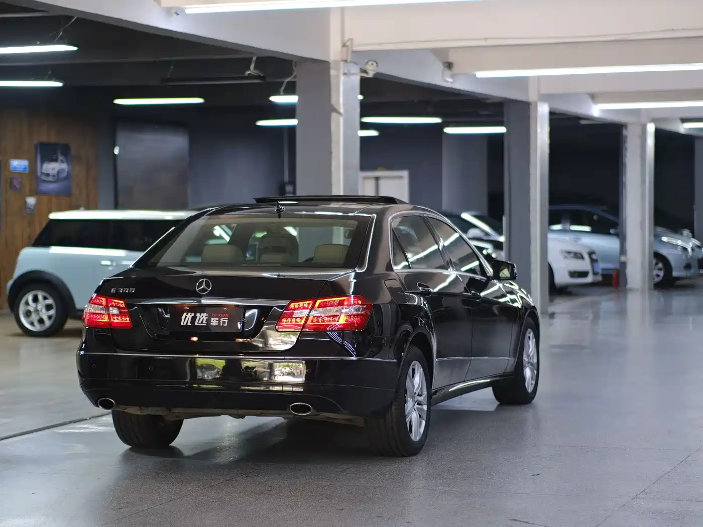 Mercedes-Benz E-Class 2011 E 300 L Fashion Premium фото 14