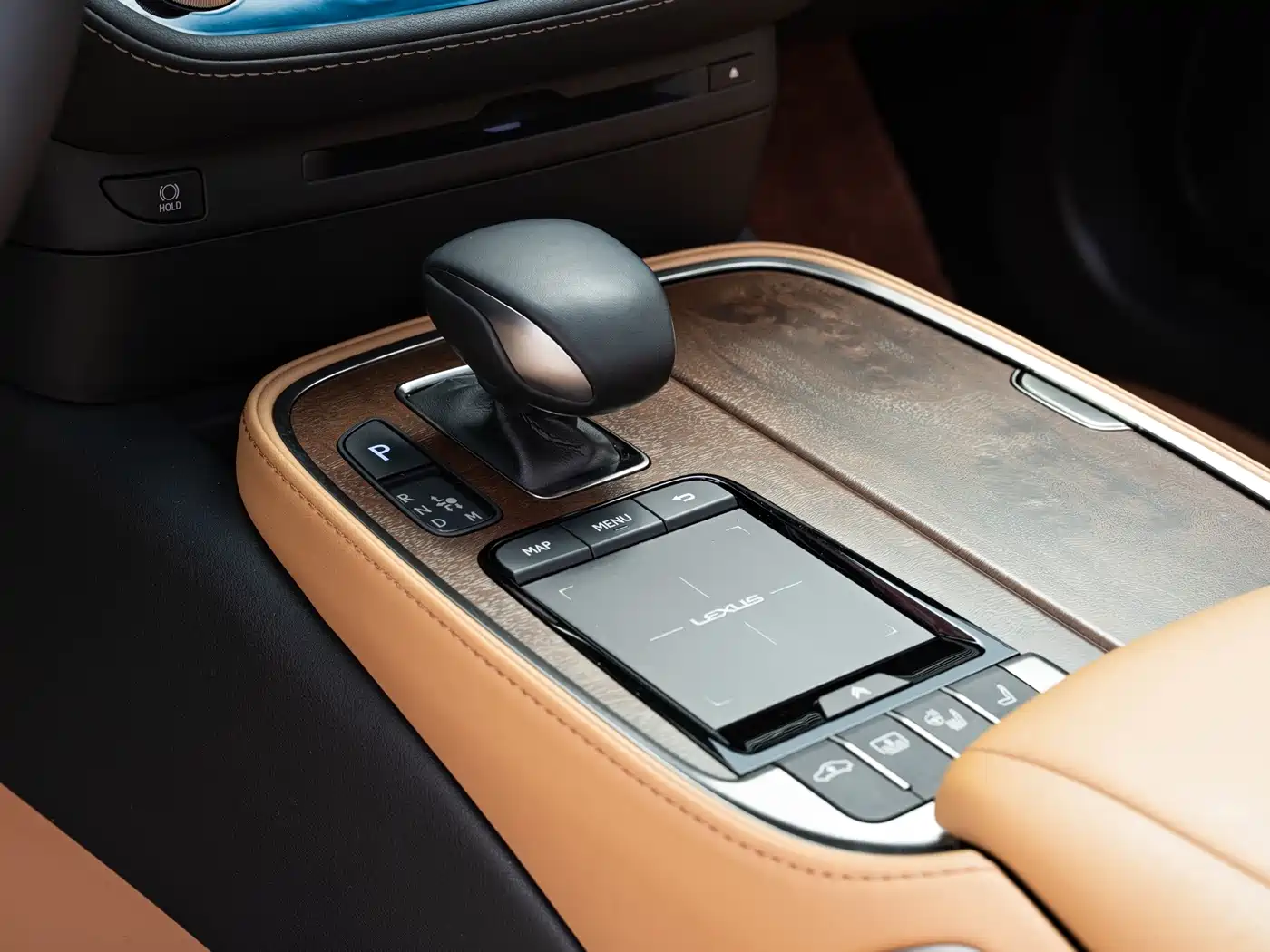 Lexus LS 2022 2021 500h Excellence Edition