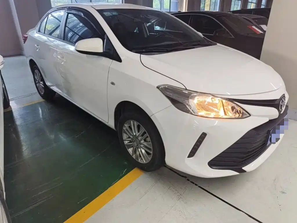 Toyota Vios 2017 1.5L CVT Pioneer фото 4