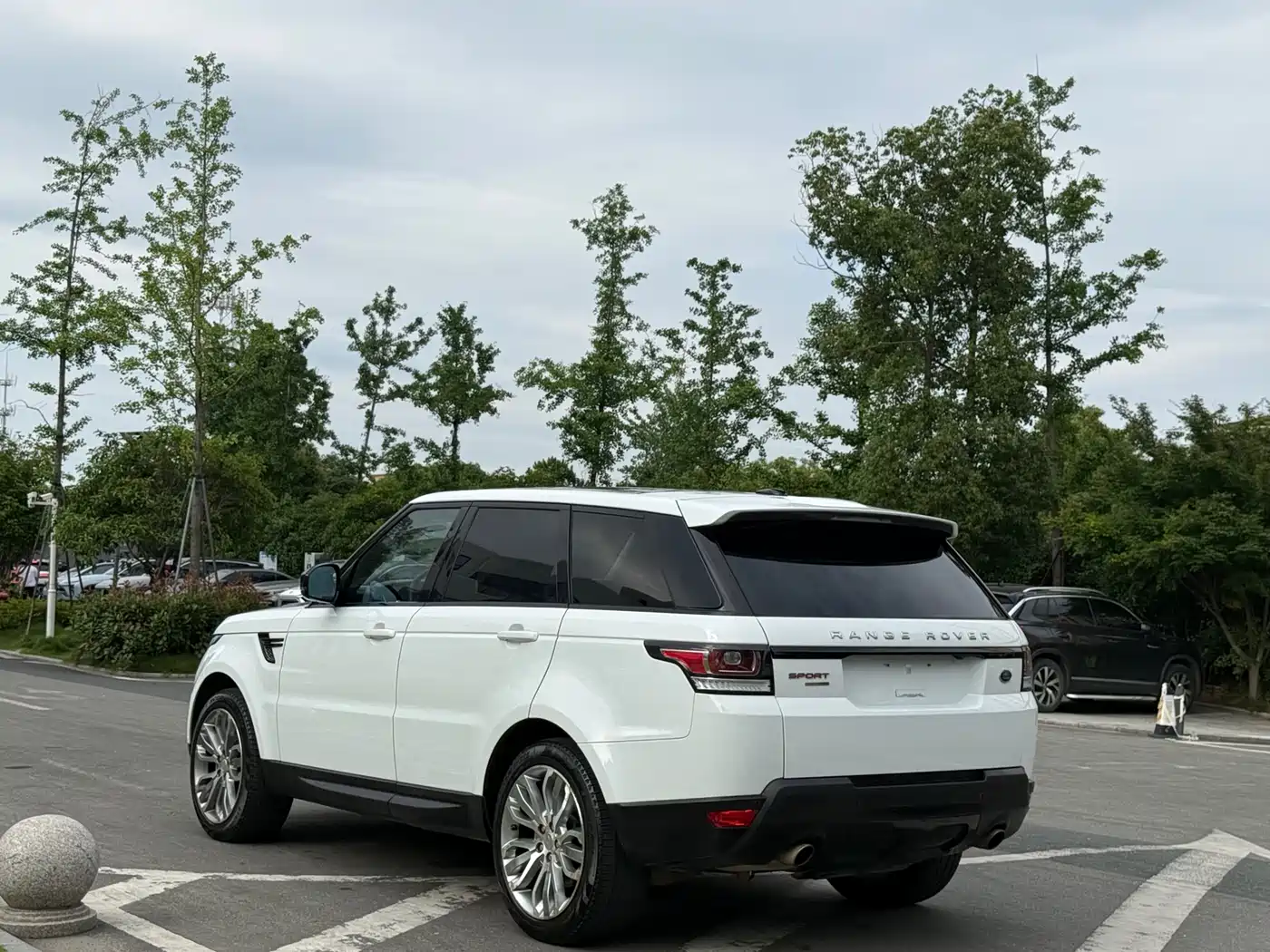 Land Rover Range Rover Sport 2014 3.0 SC V6 HSE DYNAMIC фото 16