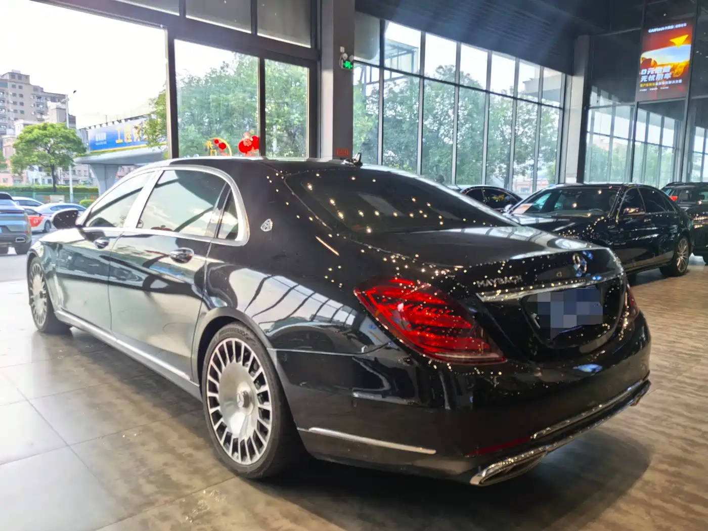 Mercedes-Benz Maybach S-Class 2016 S 400 4MATIC фото 3