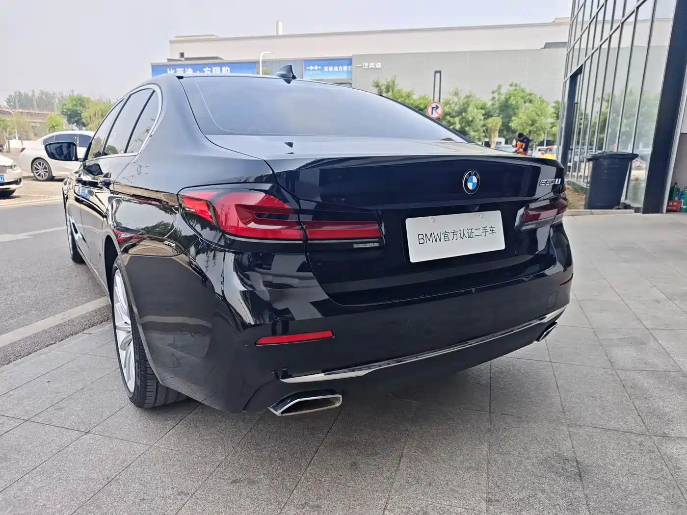 BMW 5-SERIES
