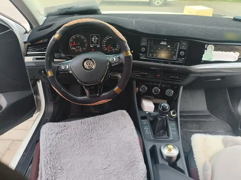 Volkswagen Bora 2020 1.5L Manual Comfort фото 7