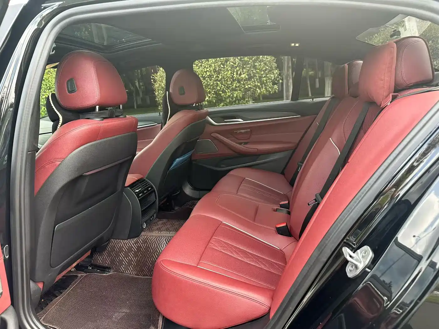 BMW 5 Series New Energy 2021 535Le M Sport Package фото 5