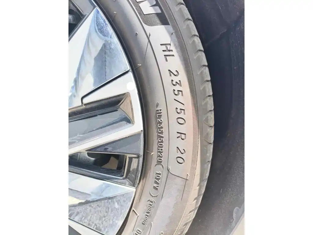 Buick Zhijing E7 2026 2026 Model 1.5T Base Version