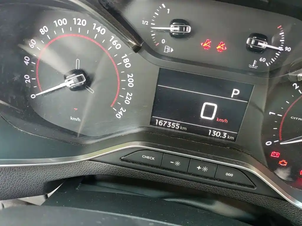 Фото 12 - Citroën C5