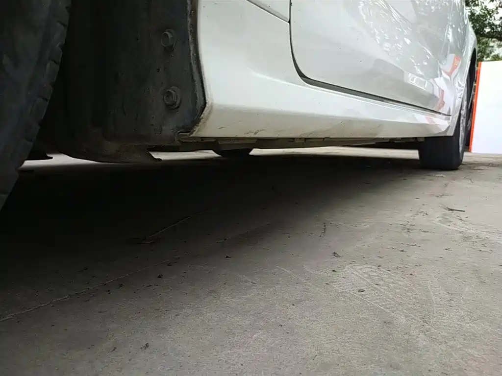 Toyota Corolla 2021 TNGA 1.5L CVT Elite Edition фото 22