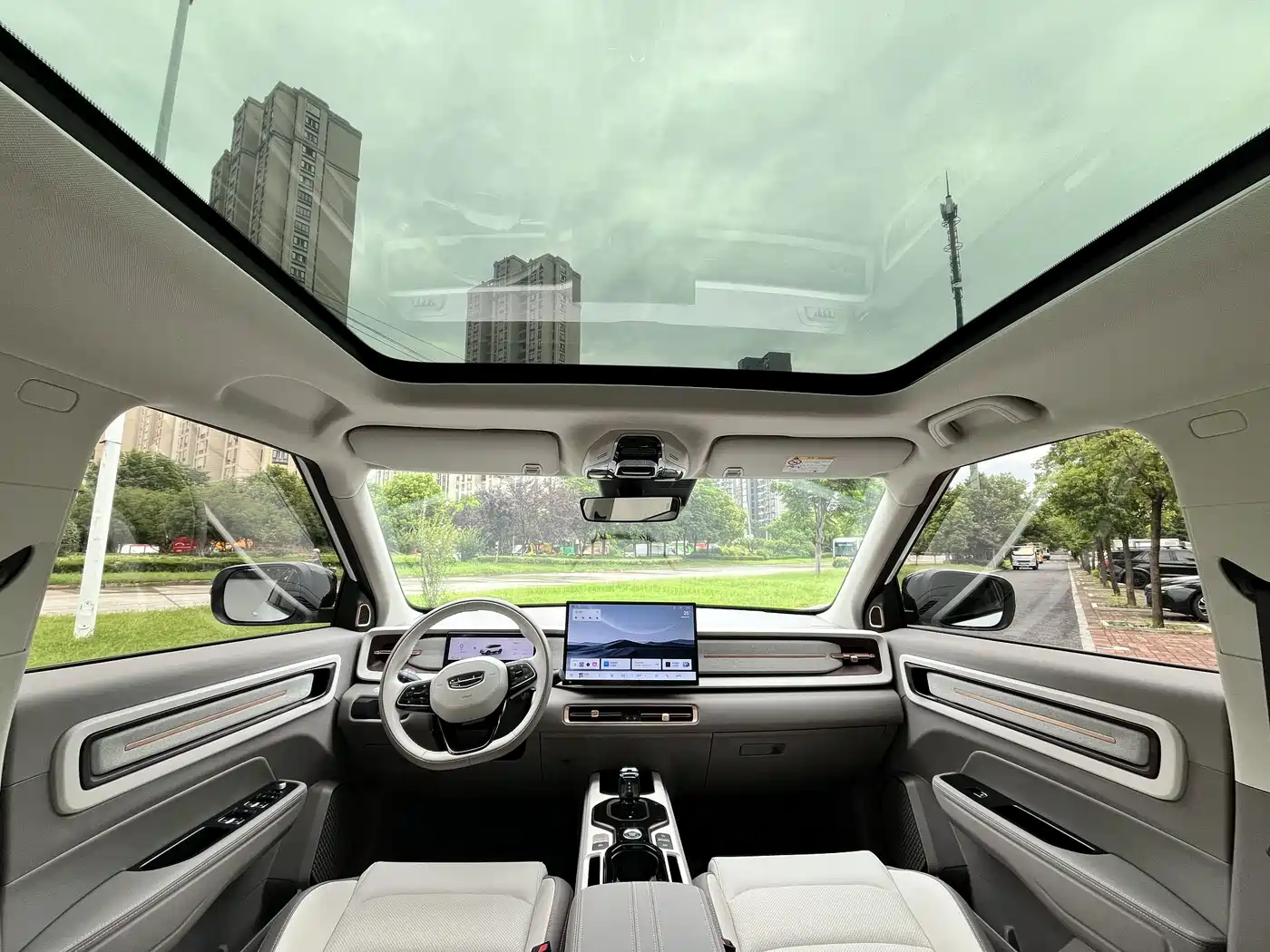 2025 Geely ICON