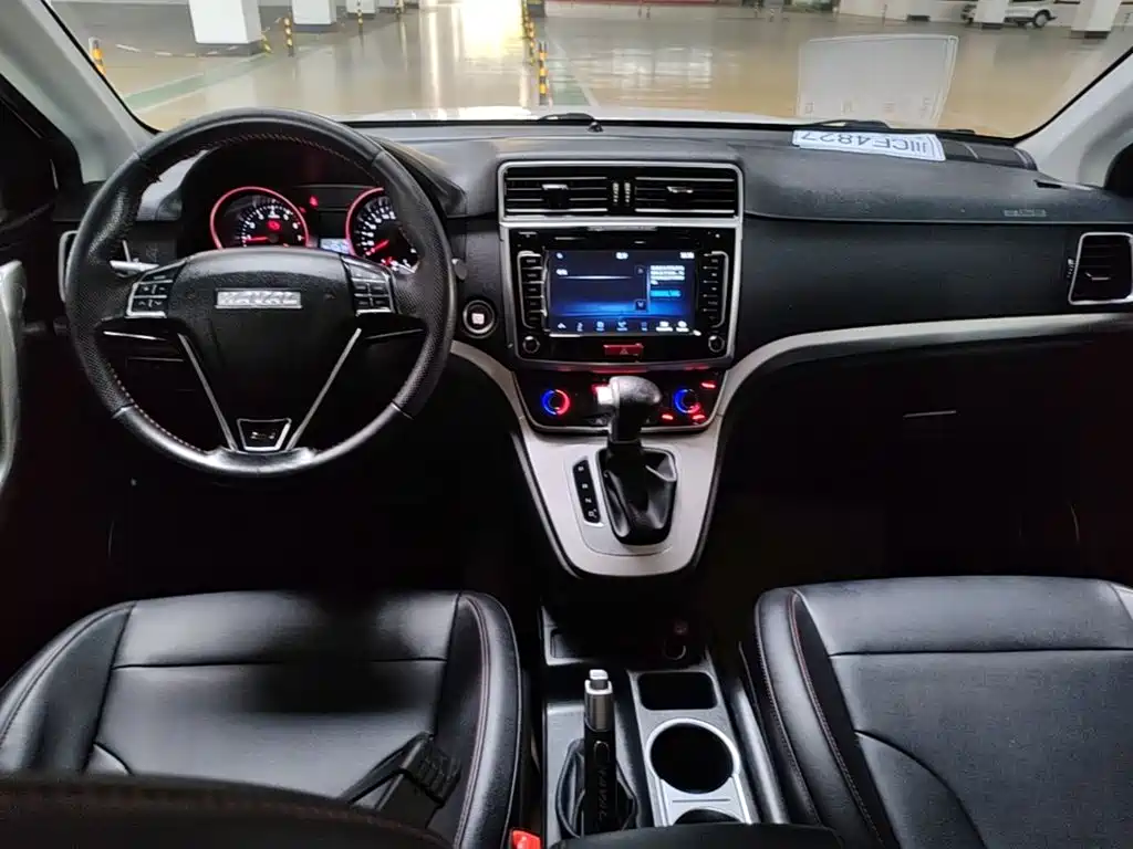 Фото 10 - Haval M6