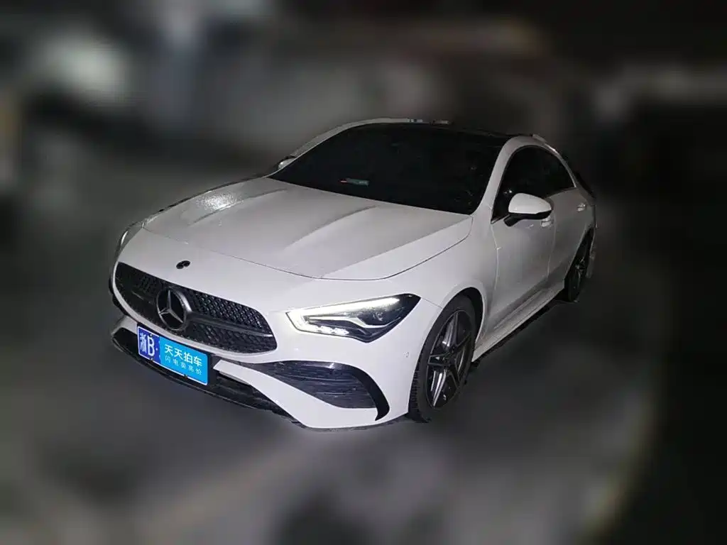 Mercedes-Benz CLA