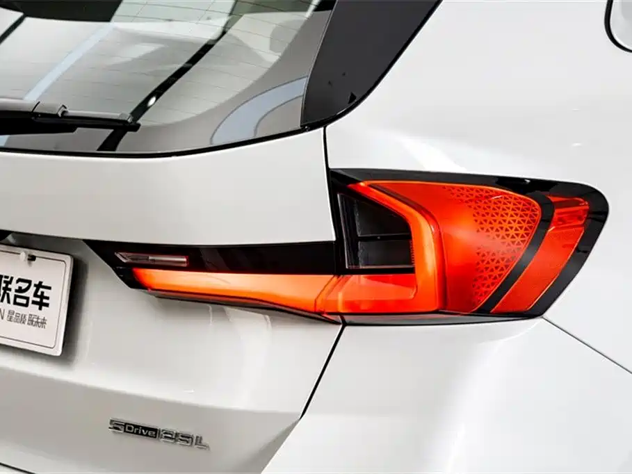 BMW X1 2023 sDrive25Li M Sport Package фото 10