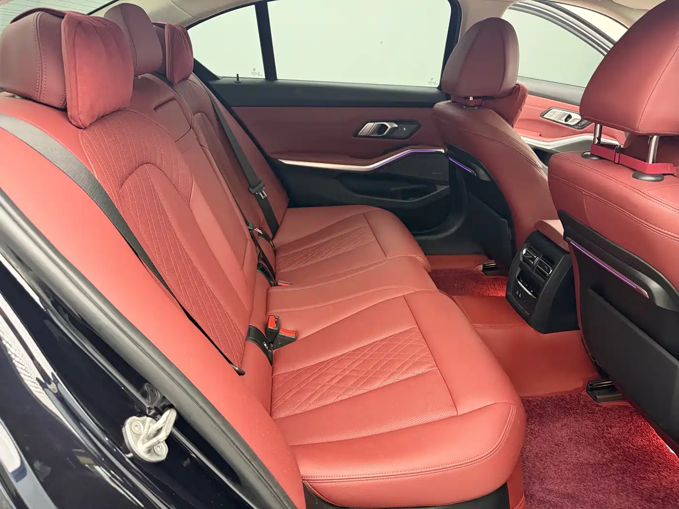 BMW 3 Series 2022 325Li M Sport Shadow Edition фото 13