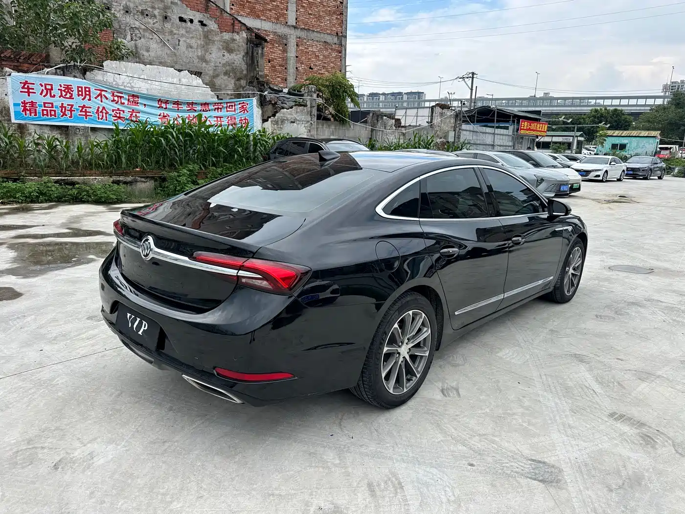 Фото 5 - Buick LaCrosse