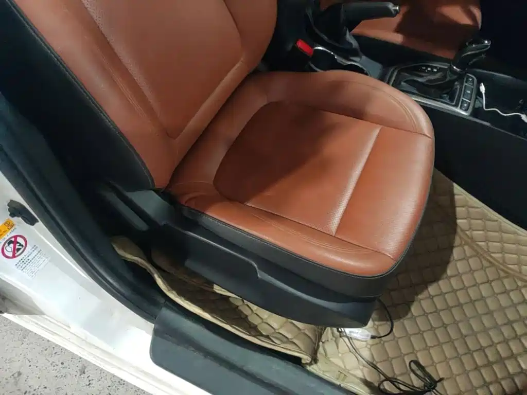 Фото 25 - Changan Eado