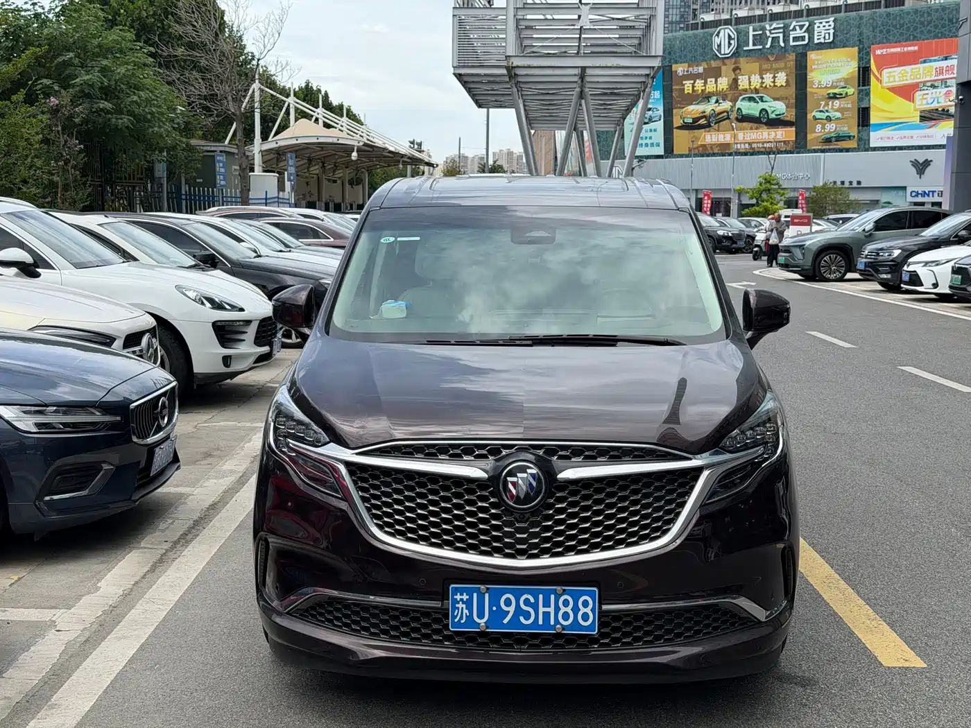 Фото 2 - Buick GL8
