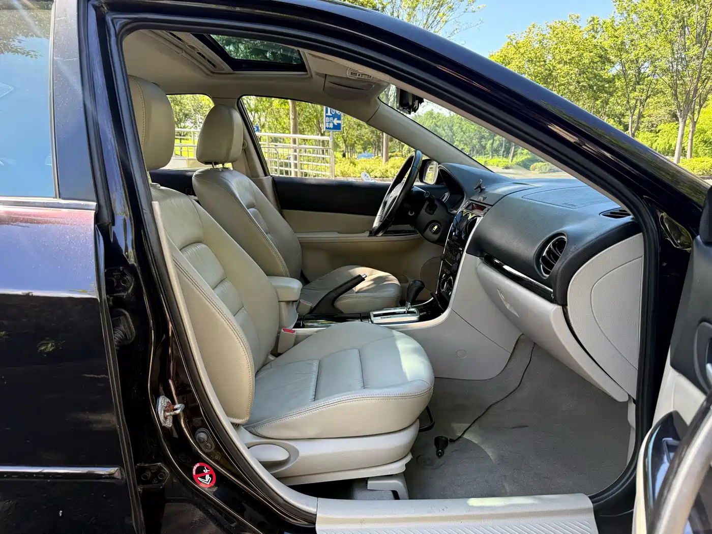 Mazda 6 2010 2011 Model 2.0L Automatic Luxury