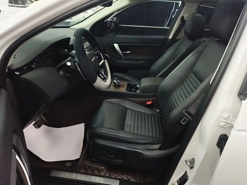 Фото 15 - Land Rover Discovery Sport