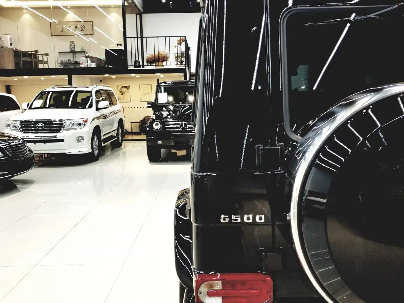 Mercedes-Benz G-Class 2018 G 500 designo Masterpiece Collector's Edition фото 18