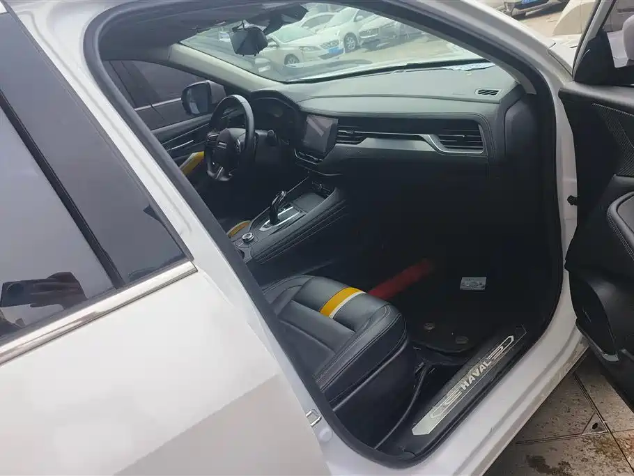 Haval F7x 2019 2.0T 2WD Ultimate Smart Trend Edition фото 8