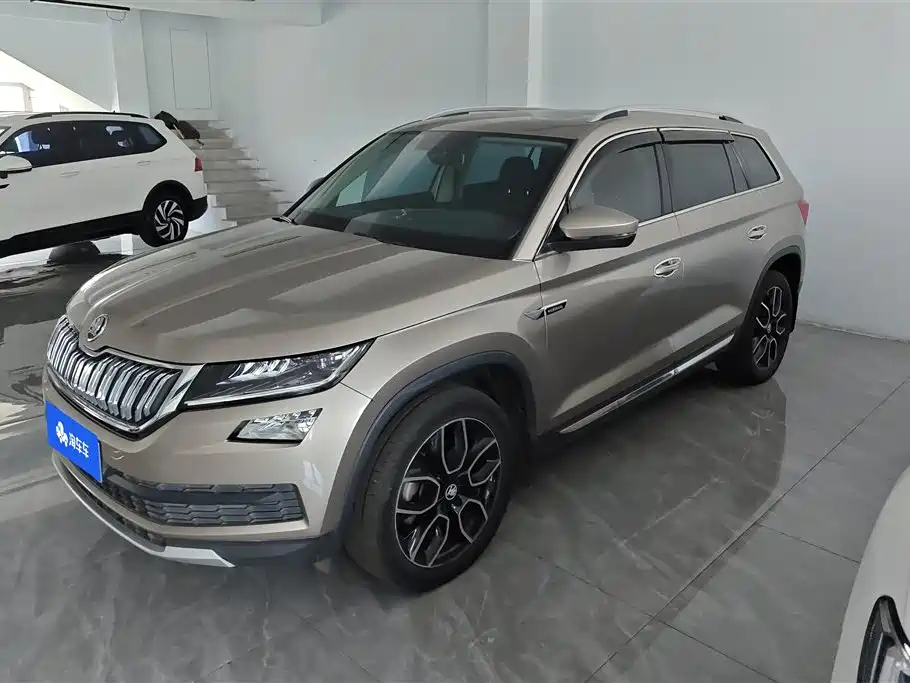 Škoda Kodiaq 2018 Facelift TSI330 7-seat 2WD Premium Luxury Edition