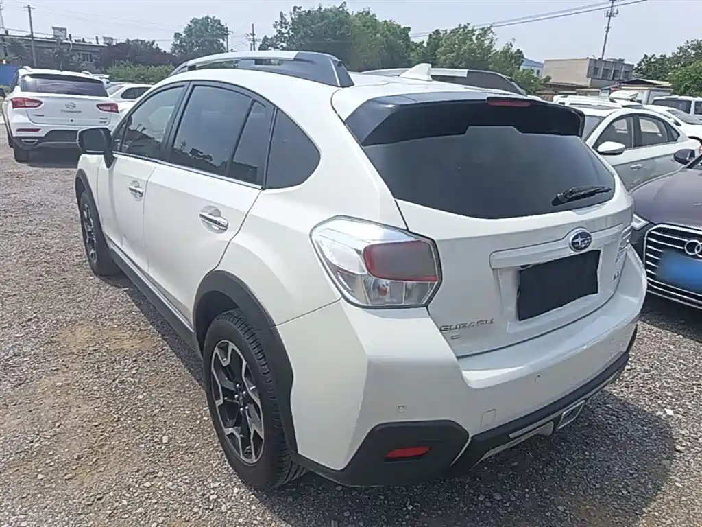 Subaru XV 2017 2.0i Special Edition фото 5