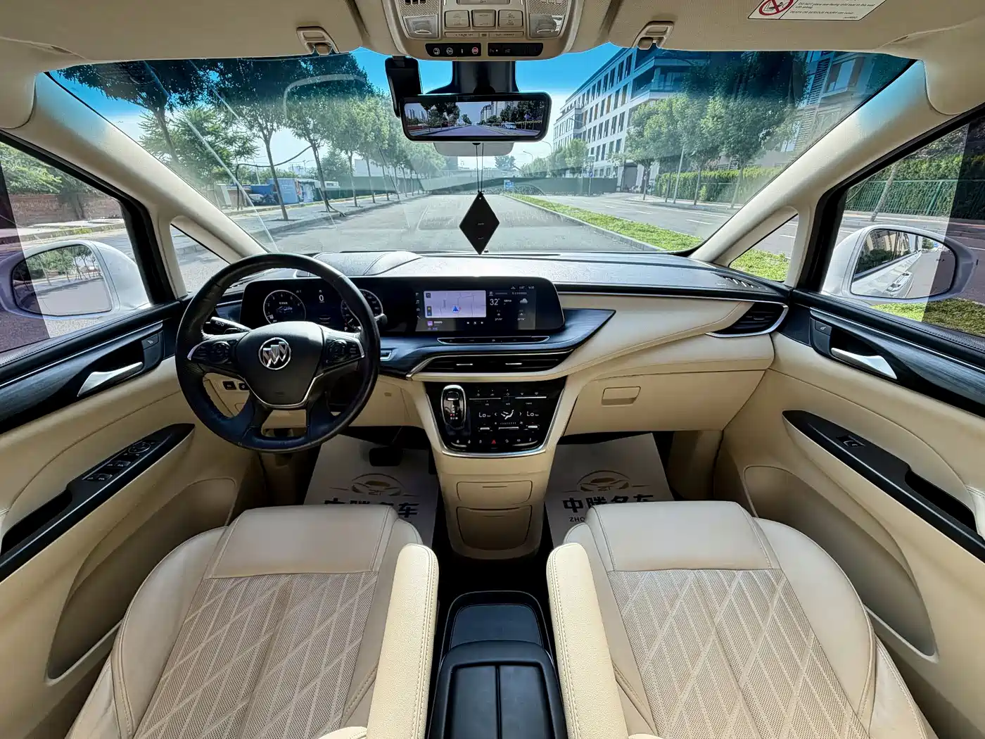 Buick GL8 2022 ES Landmark 653T Smart Luxury фото 20